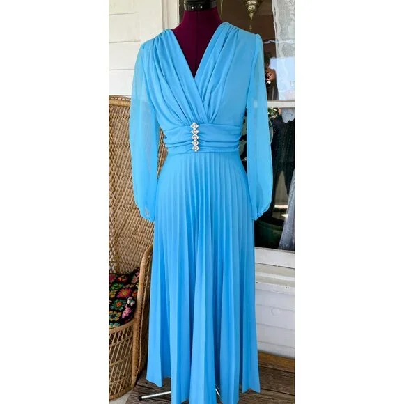 Vintage 1970s Blue Dressy Maxi Dress Pleated Skirt Rhinestone Pearls Size M - Picture 2 of 16